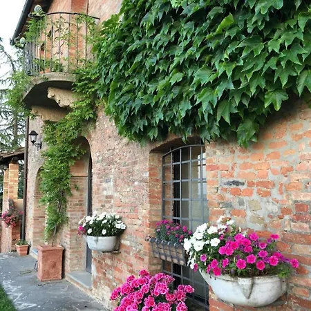 Wunderschoene In Mit Gemeinschaftspool Mit Panoramablick By Interhome
