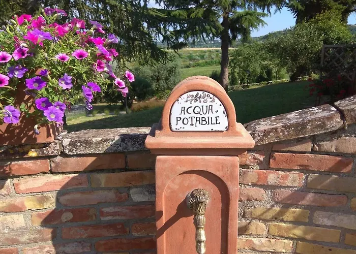 Wunderschoene In Mit Gemeinschaftspool Mit Panoramablick By Interhome Apartment *