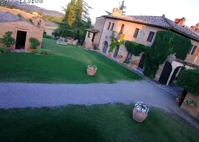 Wunderschoene In Mit Gemeinschaftspool Mit Panoramablick By Interhome