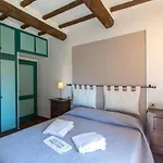 Wunderschoene In Mit Gemeinschaftspool Mit Panoramablick By Interhome Lägenhet