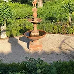 Wunderschoene In Mit Gemeinschaftspool Mit Panoramablick By Interhome * Chiusi