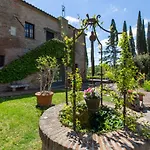 Wunderschoene In Mit Gemeinschaftspool Mit Panoramablick By Interhome *